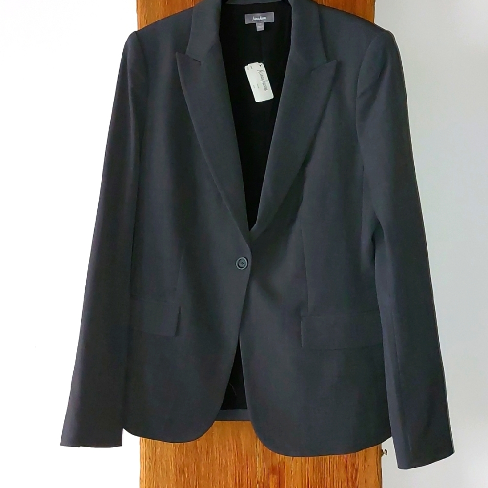 NWT Neiman Marcus notched Collar Classic suit jacket Dark grey sz 14
